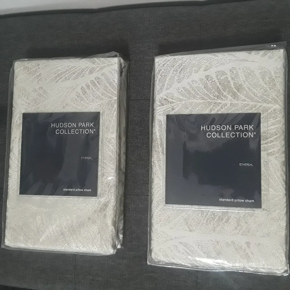 Hudson Park Ethereal Complete Queen Bedding Set 7 items.